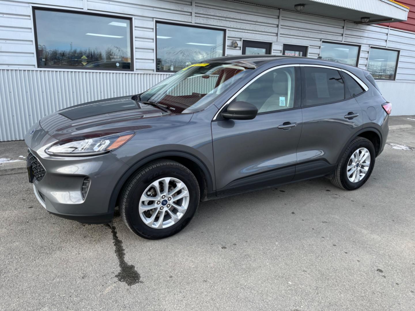 2022 Gray /Black Ford Escape (1FMCU9G66NU) , located at 1960 Industrial Drive, Wasilla, 99654, (907) 274-2277, 61.573475, -149.400146 - Photo#0